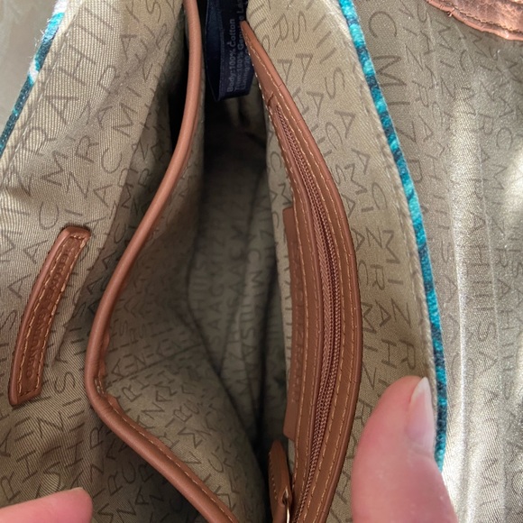 Isaac Mizrahi teal floral print crossbody, with Carmel trim - Picture 9 of 15